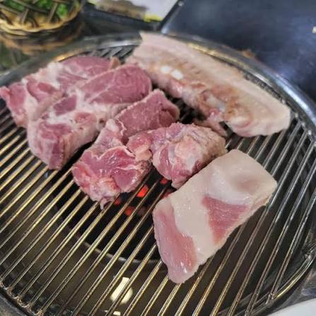 돈사돈 본관 - 제주시 흑돼지, 근고기 맛집 - 다이닝코드